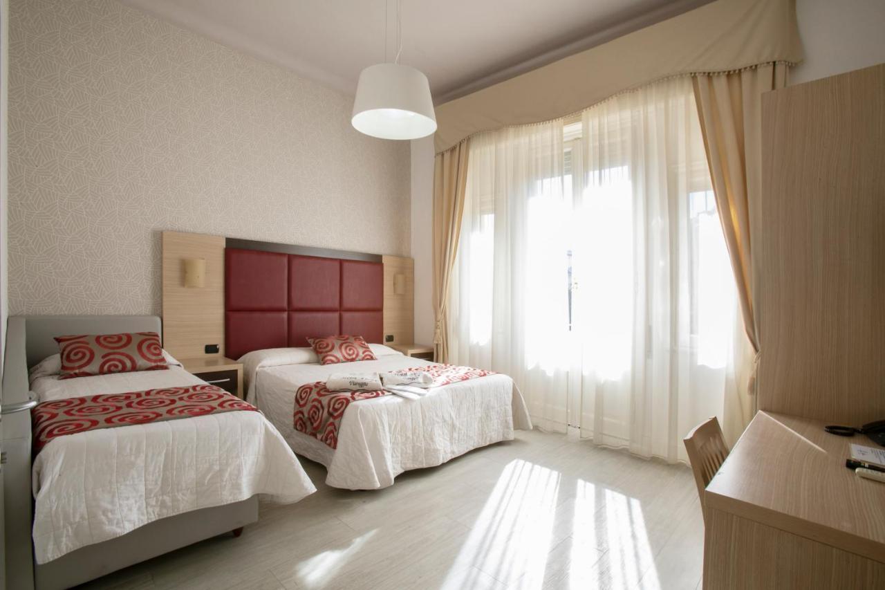 Hotel Playa เวียเรจโจ ภายนอก รูปภาพ