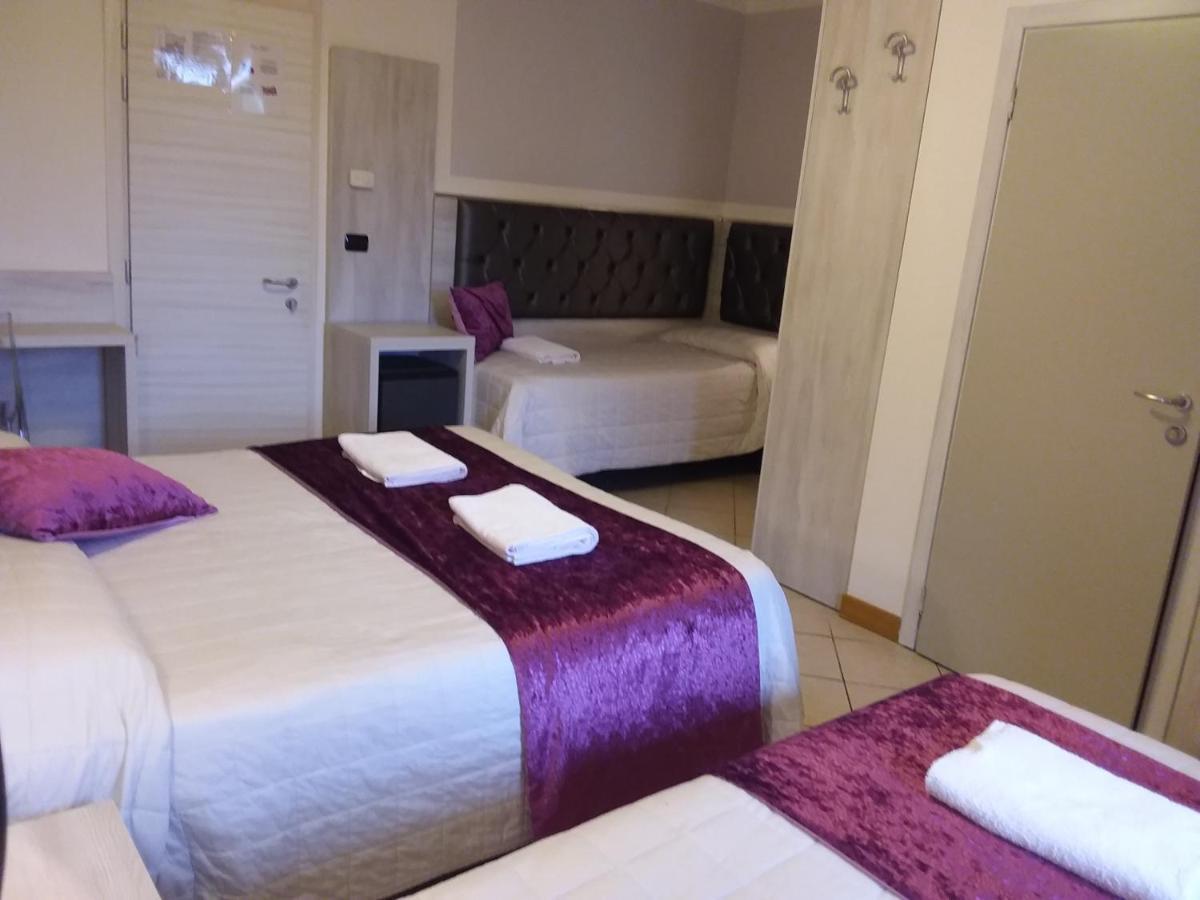 Hotel Playa เวียเรจโจ ภายนอก รูปภาพ